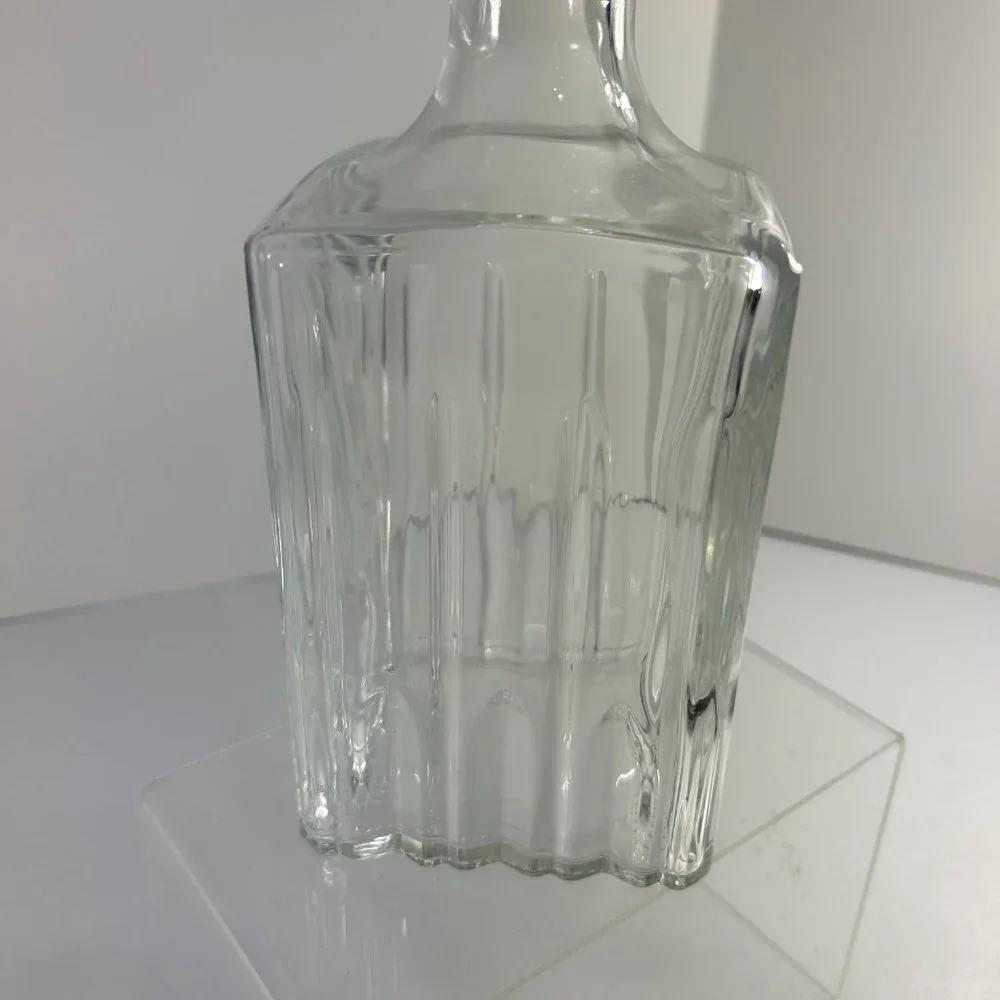 Vtg Clear Glass Square Decanter Bottle Bar Liquor Italy Stopper 9.25